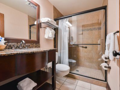Western Edgewater Hotel
